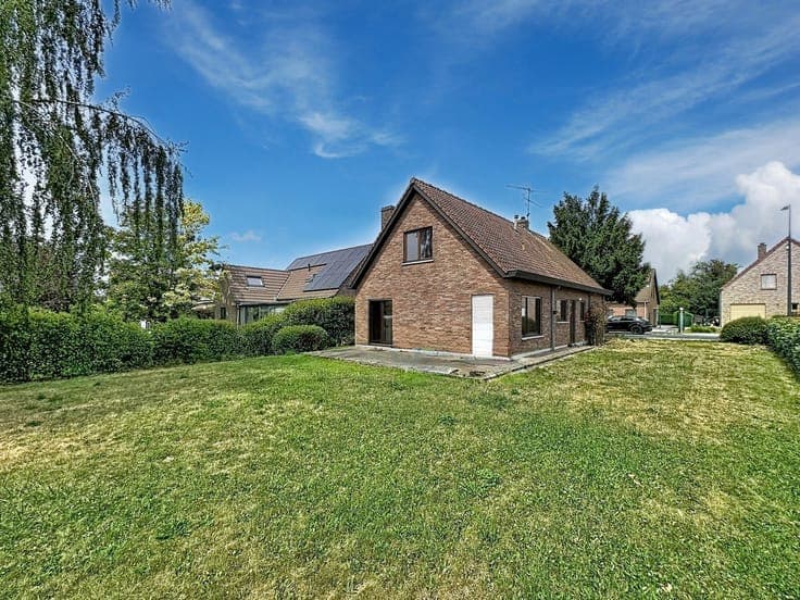 House in Mons