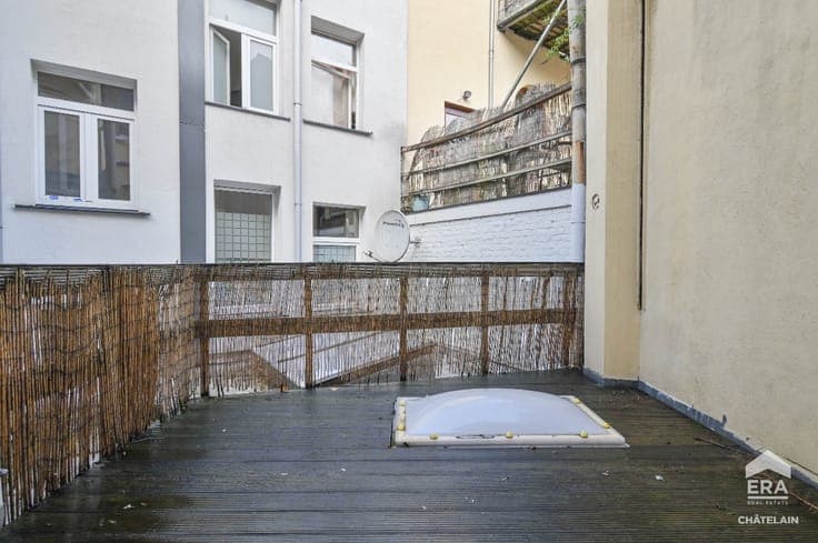 House with commercial space for sale in Ixelles