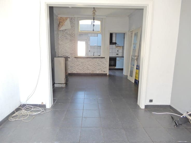 Halfopen woning te Ingelmunster.