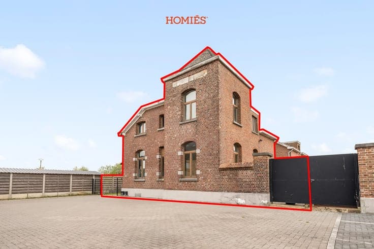Karaktervol renovatieproject met potentieel