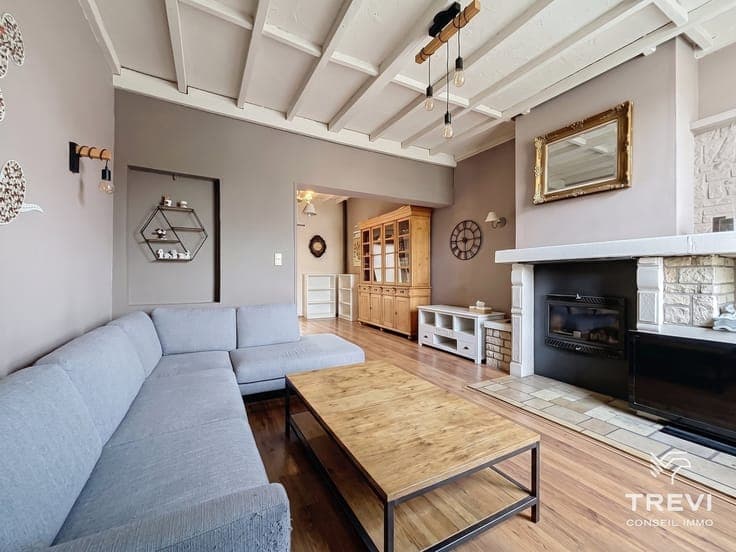 Jolie maison de rangée bien située à Petit-Enghien