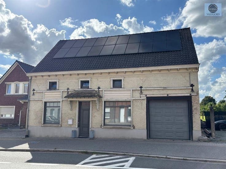 CHARACTER HOUSE WITH 5 BEDROOMS