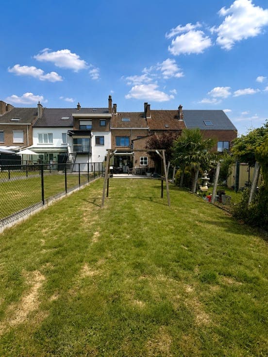 Spacious 4-bedroom family home on 2a 28ca (EPC: C)