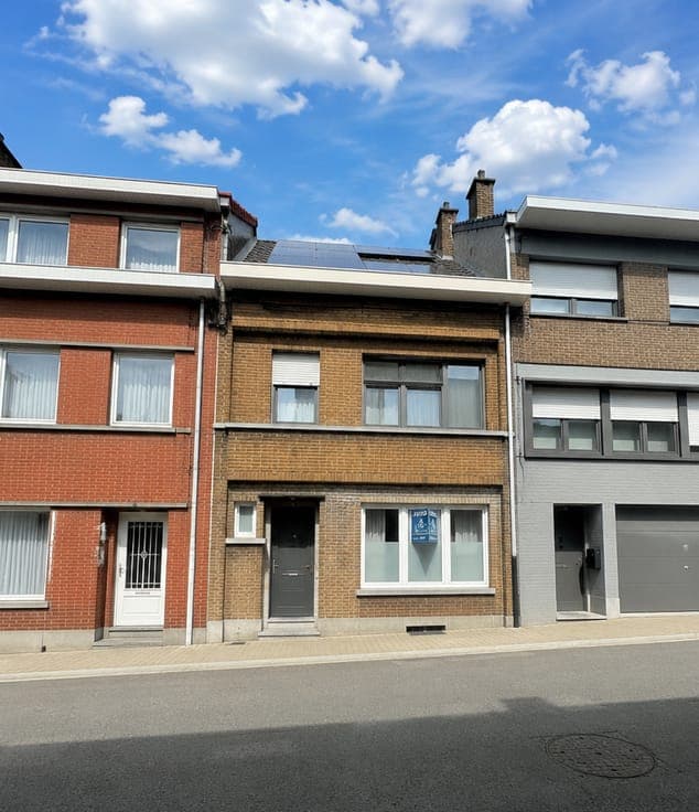 Spacious 4-bedroom family home on 2a 28ca (EPC: C)