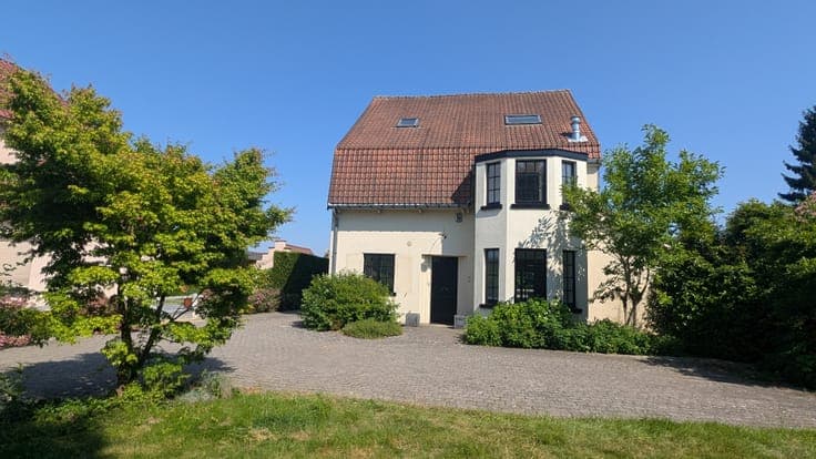 House in Waterloo