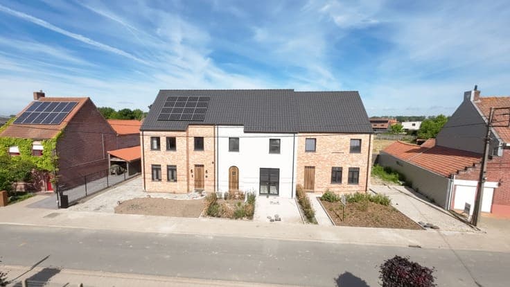 MONO: Energiezuinige en landelijke woning op groot perceel