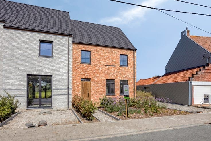 MONO: Energiezuinige en landelijke woning op groot perceel