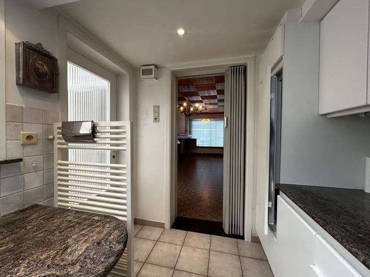 Spacious house in the center of Deinze with 3 bedrooms and g