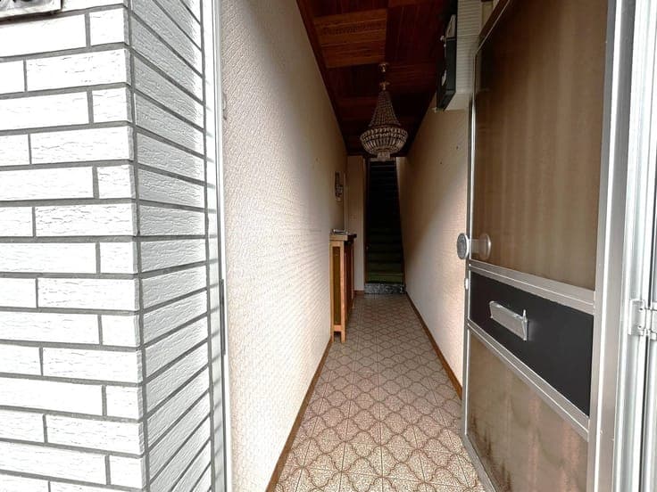 Spacious house in the center of Deinze with 3 bedrooms and g