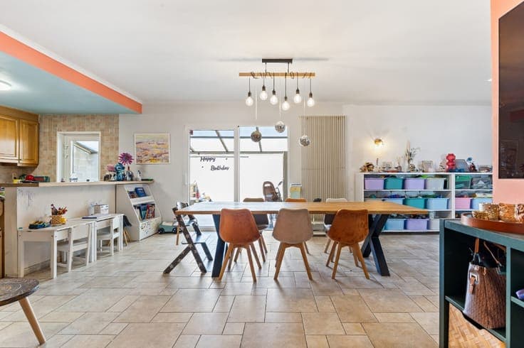 Spacious house with commercial space for sale in De Panne!