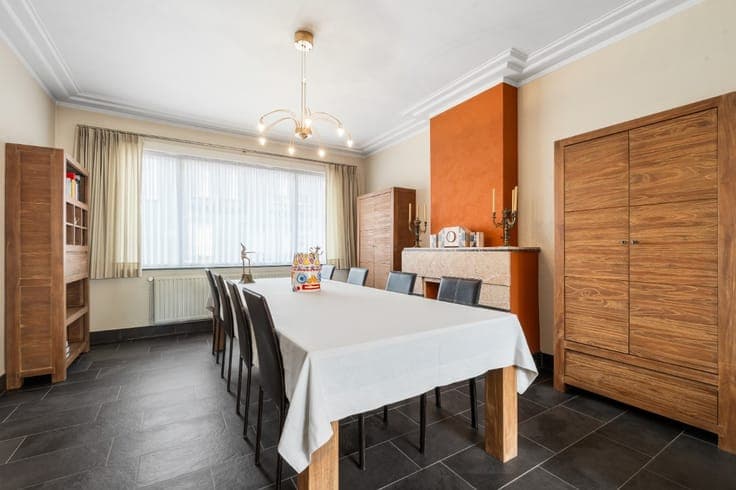 Spacious house with practice space in Beveren-Leie