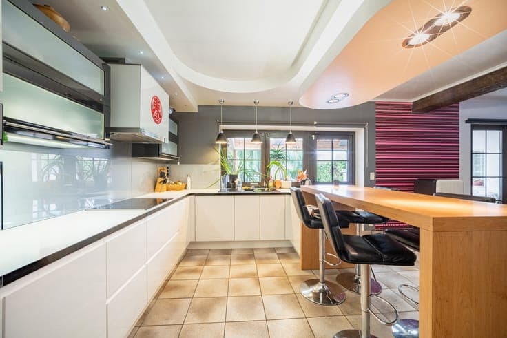 Renovated 5-bedroom house with spacious garden in Seraing