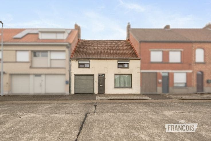 Family home with 3 bedrooms and garden near the station for…