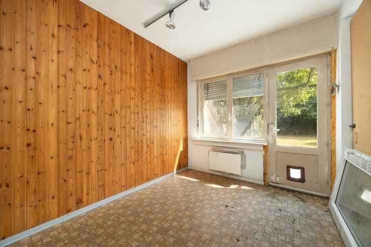 Oosterveld ∣ Former doctor’s house with 5 bedrooms, 2 garage