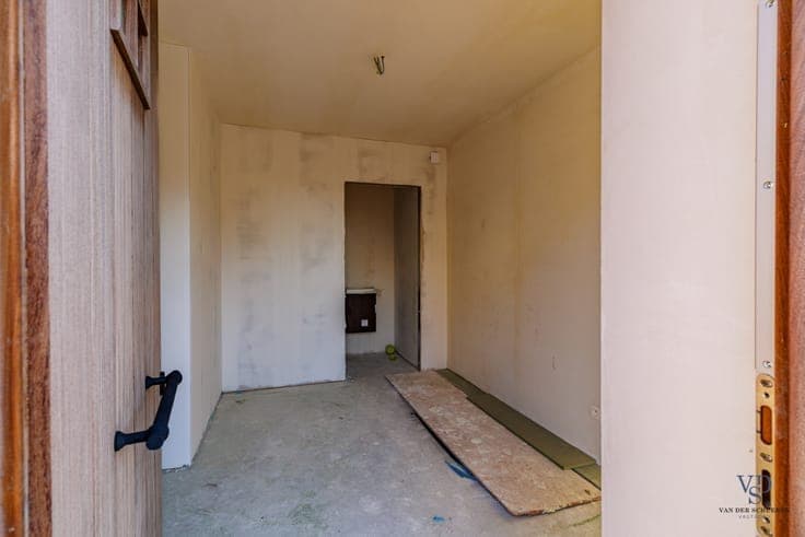 Beautifully Renovated 3-Bedroom Home in the Heart of Dikkel