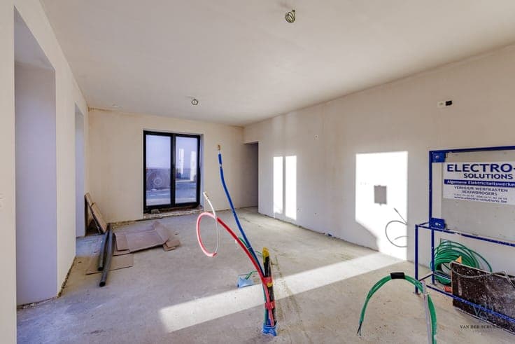 Beautifully Renovated 3-Bedroom Home in the Heart of Dikkel