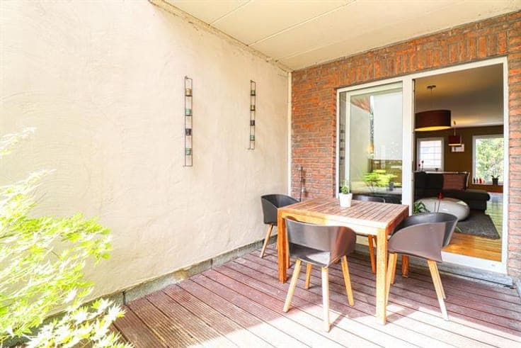 TRIPLEX 5 BEDROOMS + 2 TERRACES + GARAGE