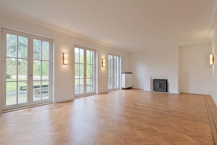 Leo Errera – 670 sqm gross villa, garden & prof. space