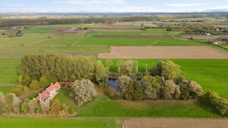 Exceptional country house in Damme