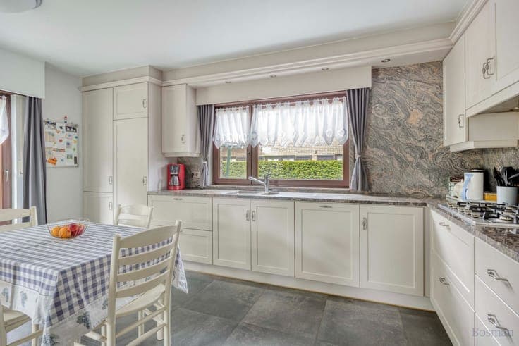 Gelijkvloerse woning te koop in Meerhout