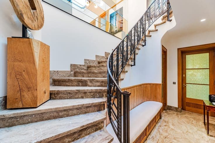 Molière: Magnificently renovated Mansion (610m²)