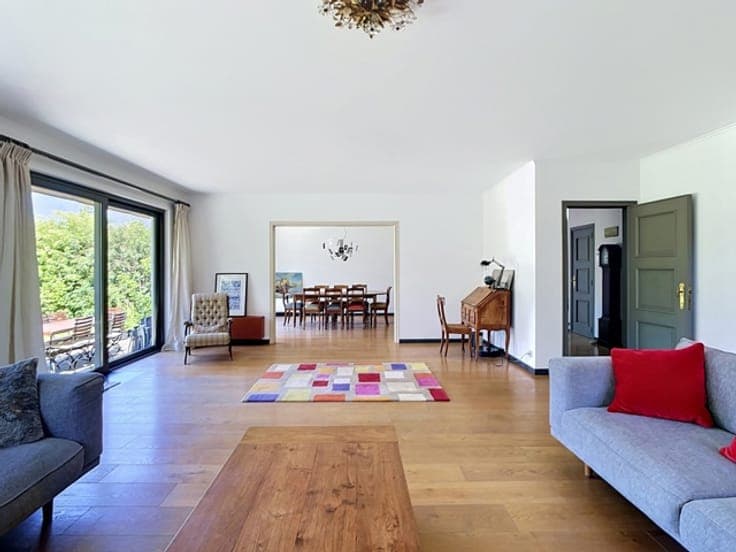 Nice and large VILLA in Jezus Eik