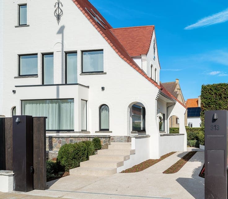 Luxe koppelvilla op toplocatie in Duinbergen – volledig g...