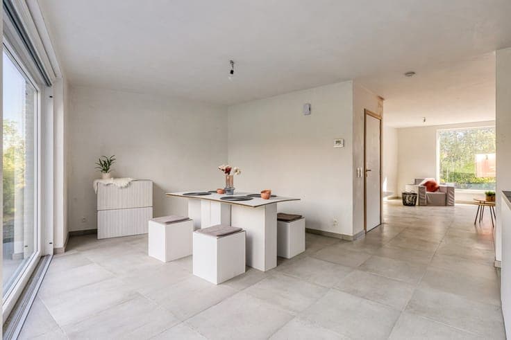 Instapklare half-open woning in Houthulst, zeer energiezu...