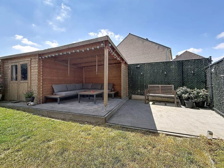 Recente, instapklare woning met tuin - 01a 78ca