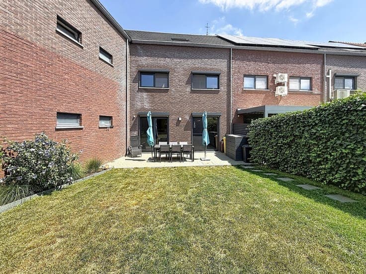 Recente, instapklare woning met tuin - 01a 78ca