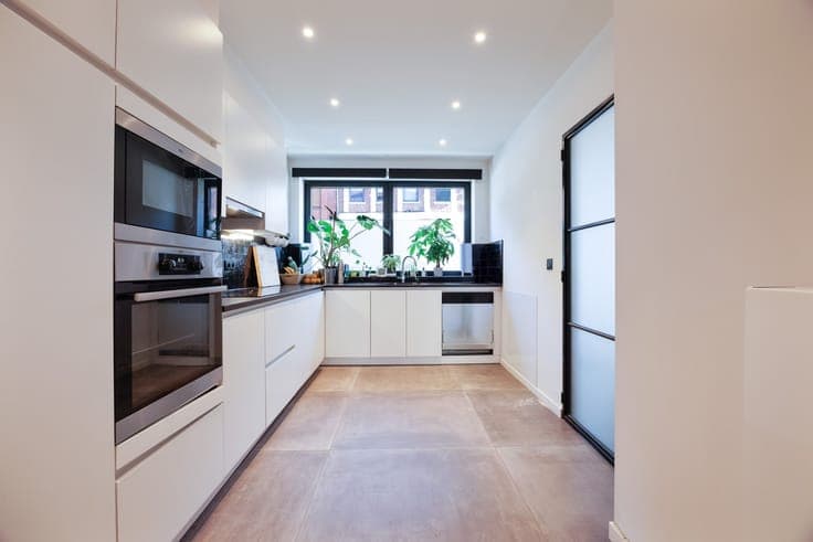 Volledig gerenoveerde woning in het hart van Sint-Kruis! ...
