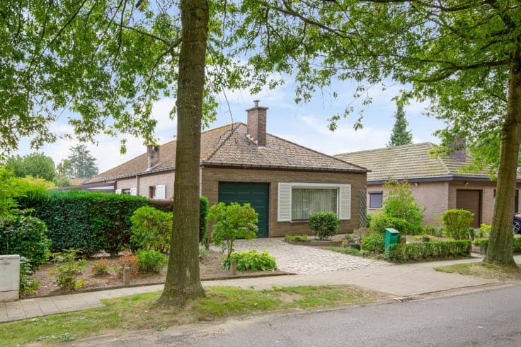 Centraal & gunstig gelegen landhuis op 551m2 met 3 SLK, g...