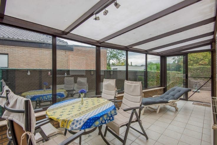 Centraal & gunstig gelegen landhuis op 551m2 met 3 SLK, g...