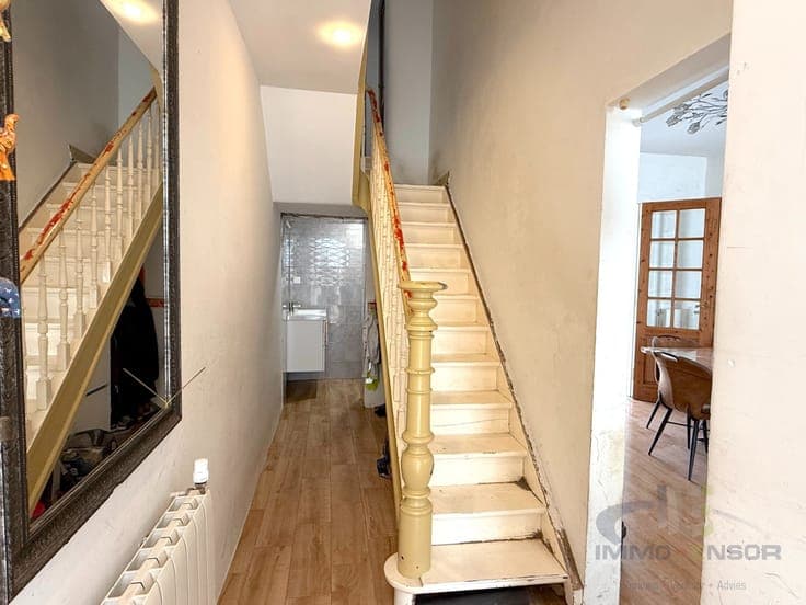 Ruime woning met 4 slaapkamers en grote stadstuin