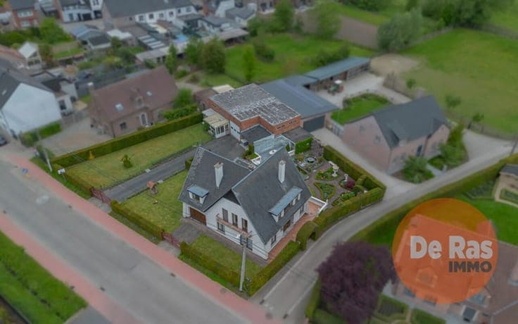 LEDE - OB met 4 slps/ grote garage en werkplaats op 1300m²