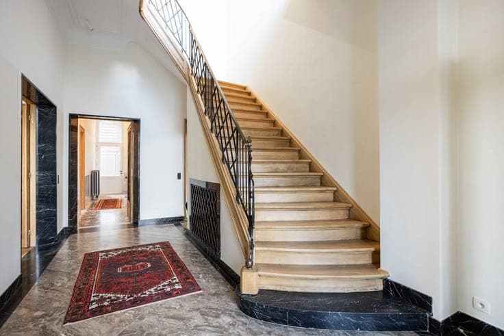 Renovated “heritage” castle, 3 residential units