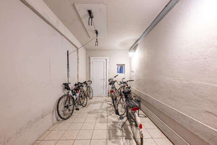 Investment Property — Student House with 10 Rooms
