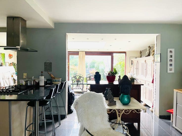 Cozy home with garden and 3 bedrooms, garden and garage