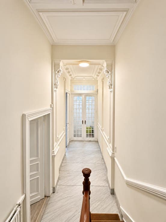 A beautiful late 19th-century neoclassical house - Stéphanie