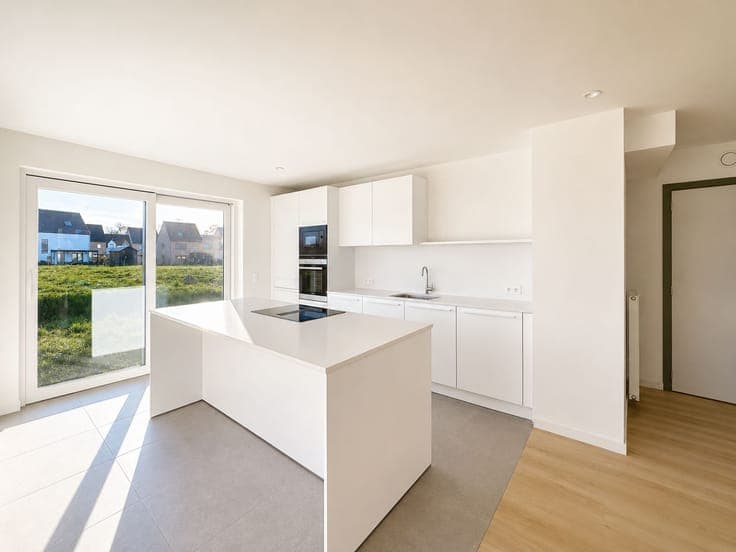 Maison neuve dans un cadre verdoyant et paisible