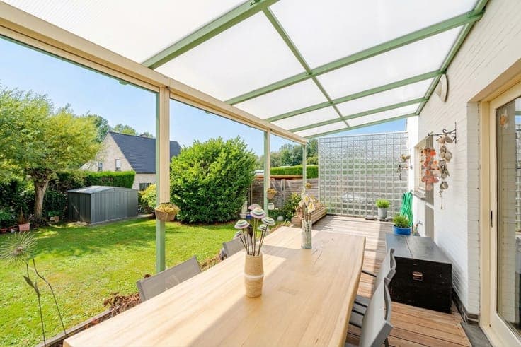 House in Roosdaal