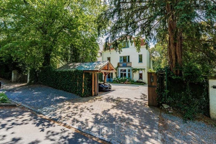 House in Uccle