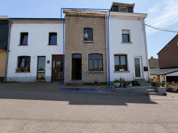 Idéal invest. : maison à rénover avec jardin à Stavelot