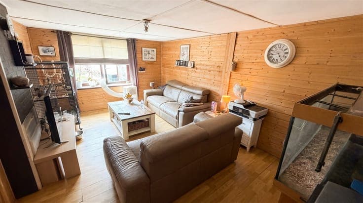 RENOVATION PROPERTY IN SCHENDELBEKE