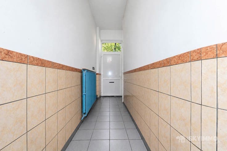 IMMEUBLE AVEC 3 UNITÉS EN ORDRE URBANISTIQUE A OUTREMEUSE
