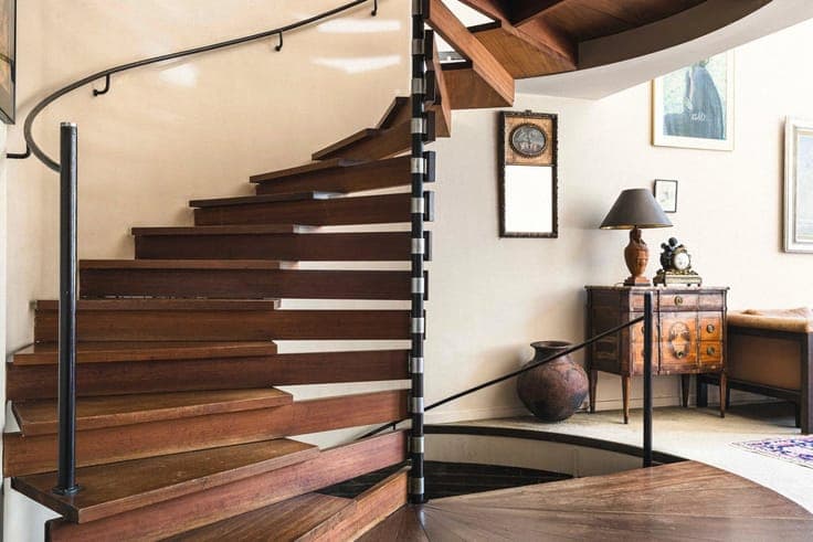 Exceptional townhouse signed Jules Wabbes