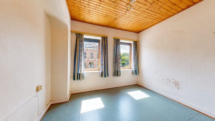 5 chambres avec vue imprenable et potentiel exceptionnel ✨