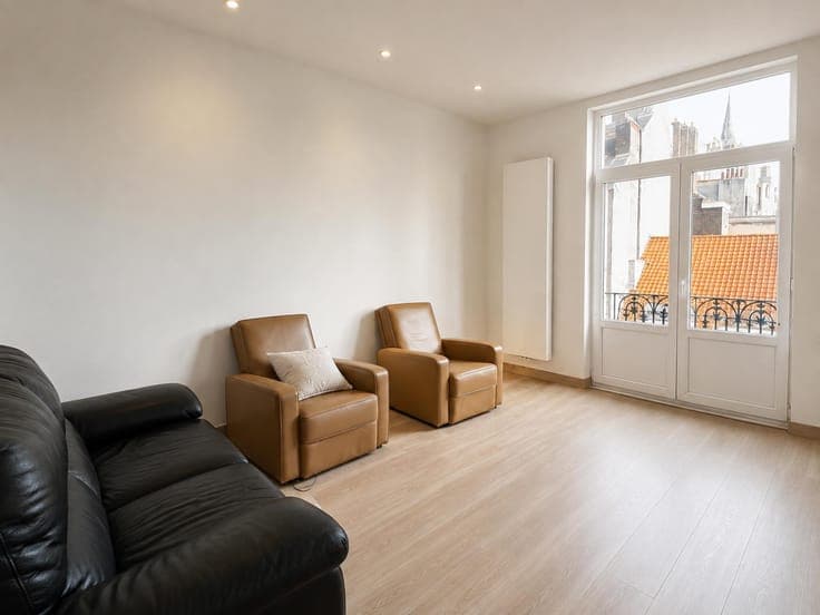 St-Gilles, investment property 6 units, 357 m², ± 8% gross