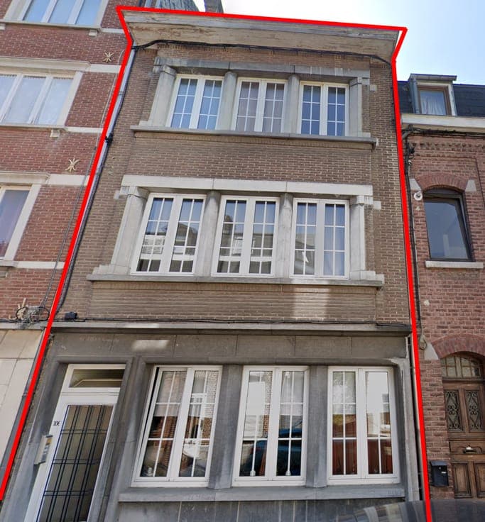 Investment Property – 3 Self-Contained Apartments