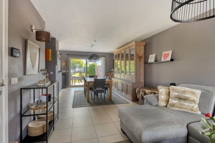 A Must-See, ready to move-in-semi detached house in Woluwé-